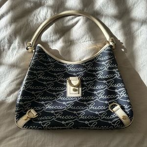 Gucci logo bag